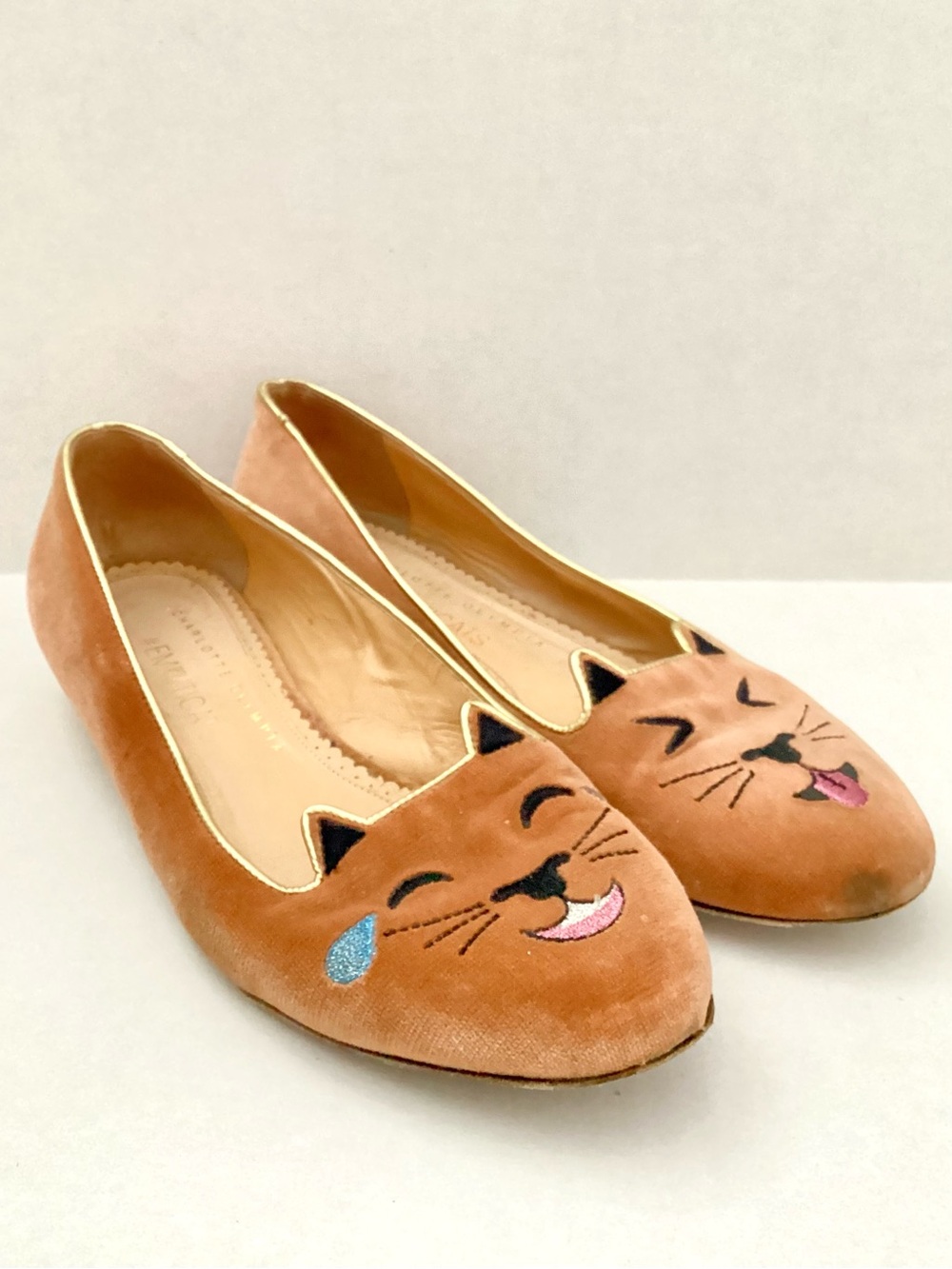 CHARLOTTE OLYMPIA #EMOTICATS Velvet Flats Size 39 Org. $525 - Picture 6 of 13
